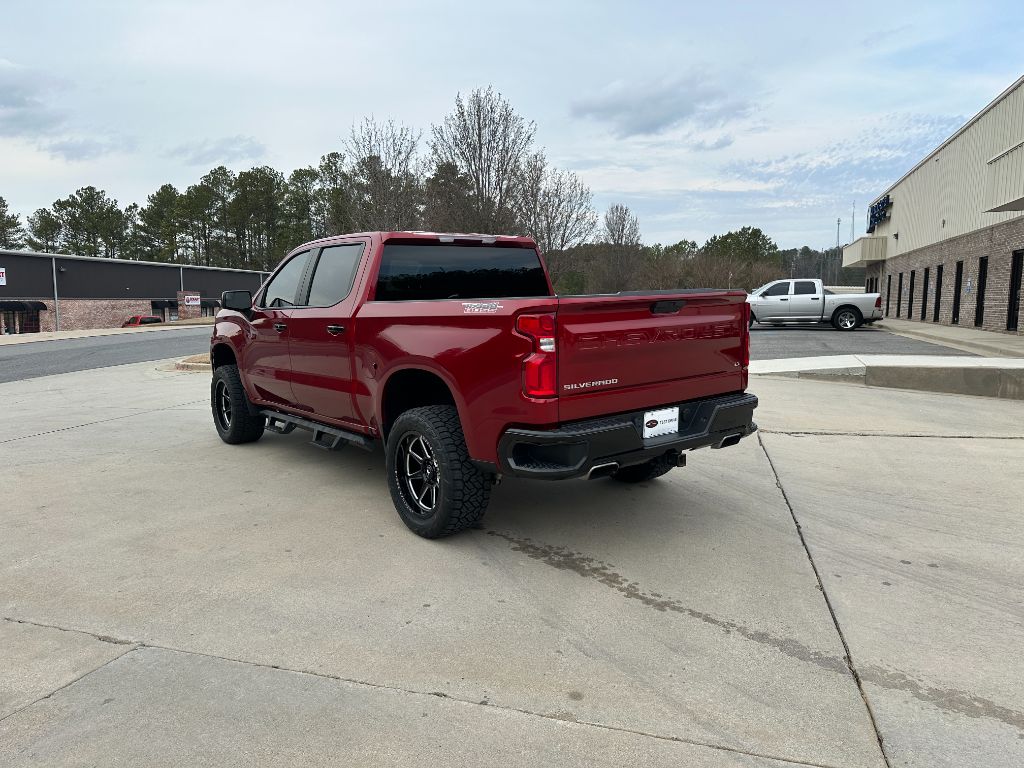 2021 Chevrolet Silverado 1500 LT photo 4