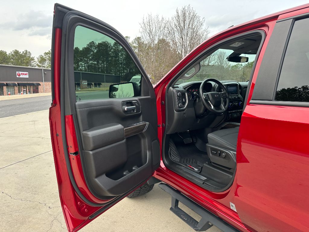 2021 Chevrolet Silverado 1500 LT photo 13