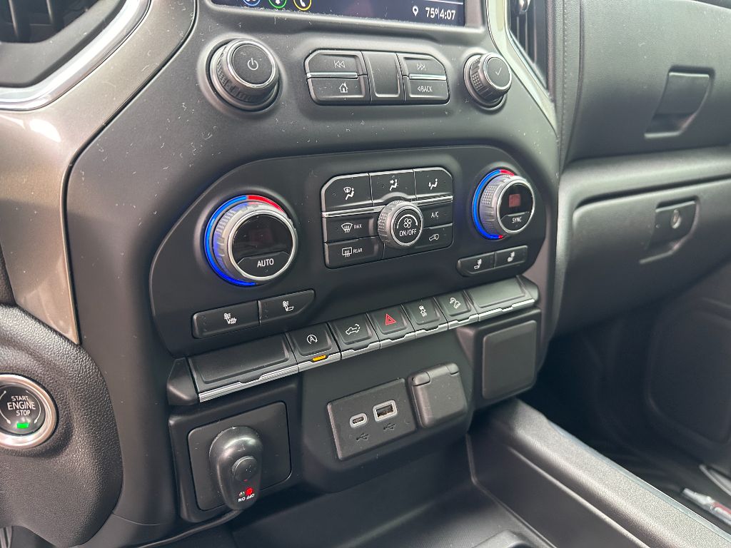 2021 Chevrolet Silverado 1500 LT photo 21
