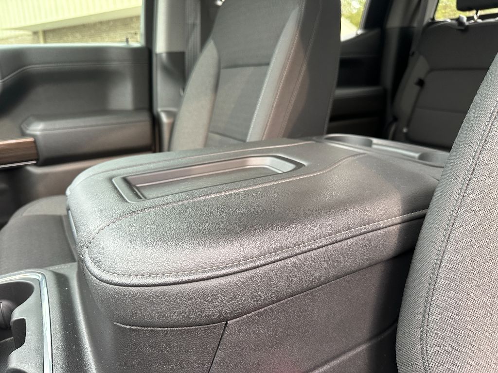 2021 Chevrolet Silverado 1500 LT photo 22
