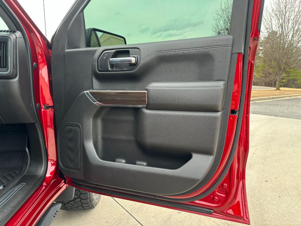 2021 Chevrolet Silverado 1500 LT photo 28