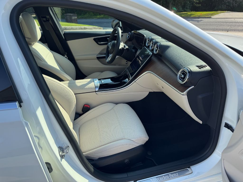 2023 Mercedes Benz C 300 photo 19