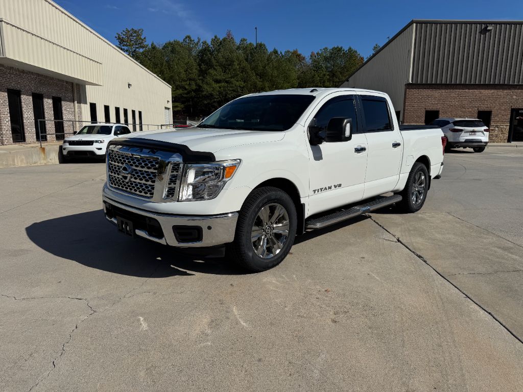 2019 Nissan Titan SV