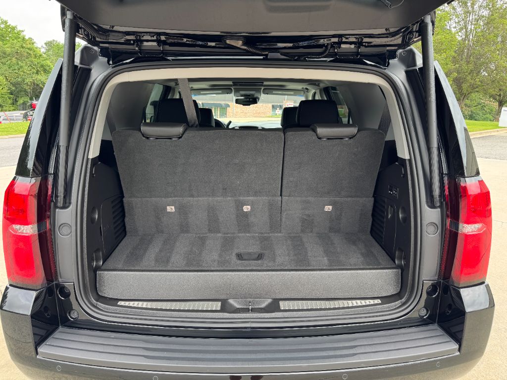 2018 Chevrolet Tahoe LT - Photo 18