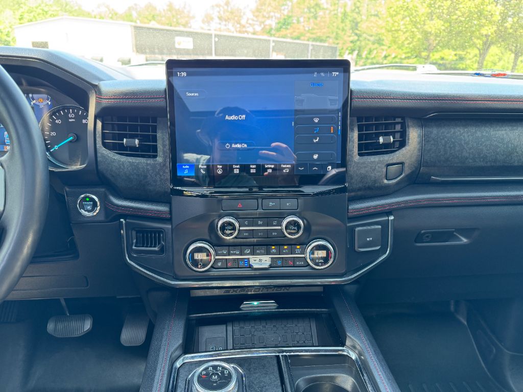 2022 Ford Expedition Limited - Photo 25