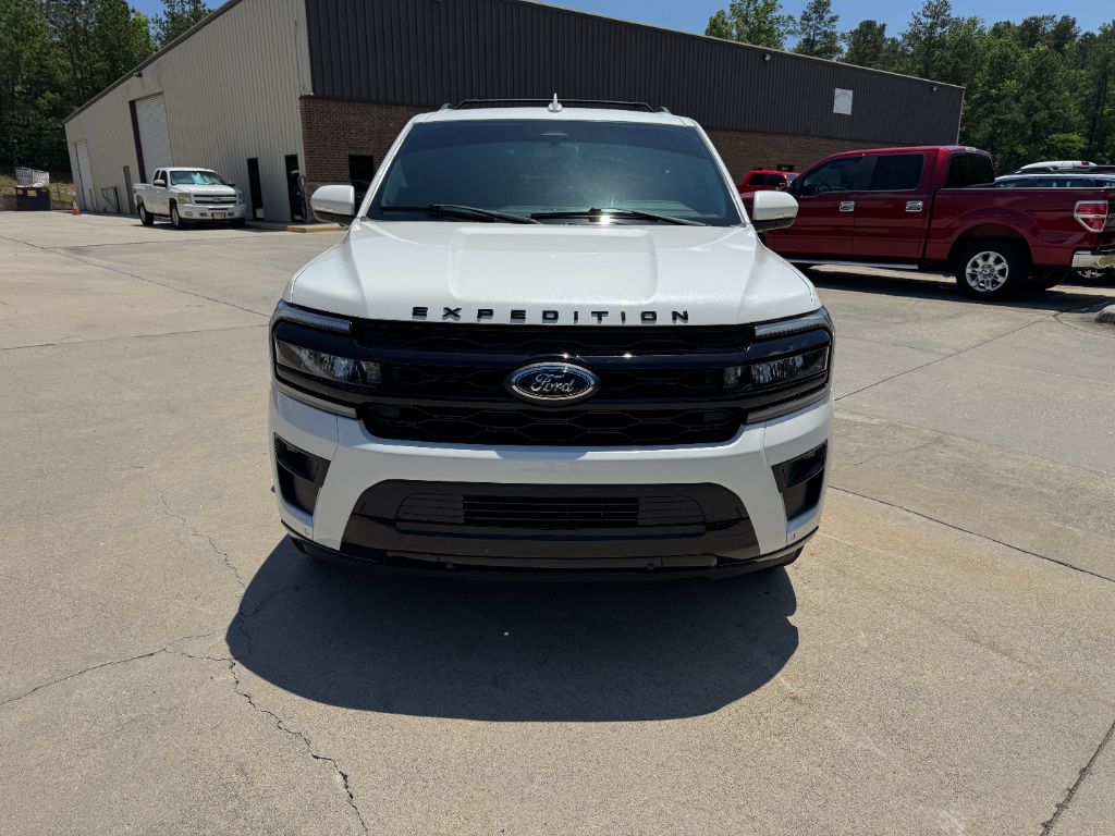 2022 Ford Expedition Limited - Photo 8