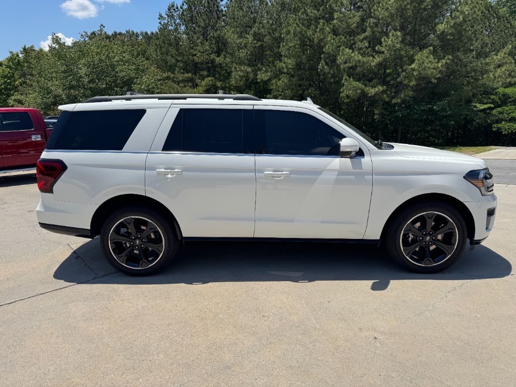 2022 Ford Expedition Limited - Photo 6