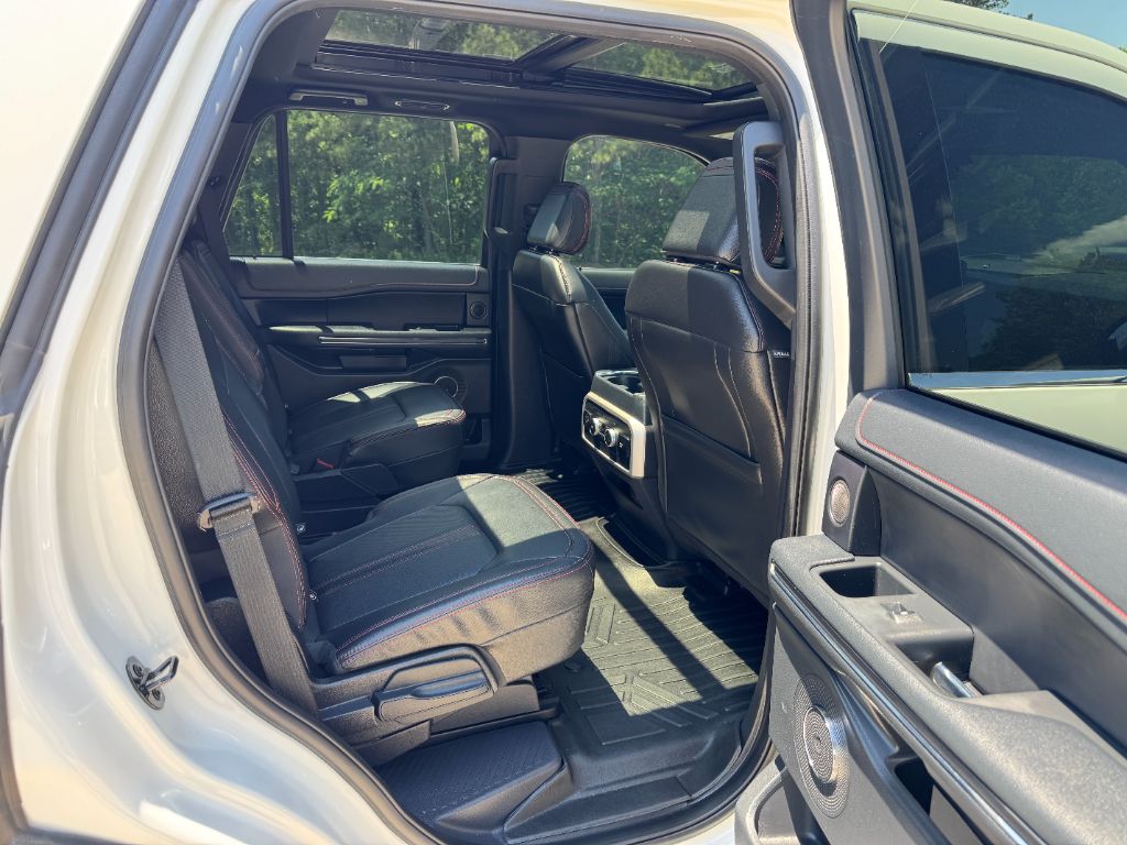 2022 Ford Expedition Limited - Photo 17