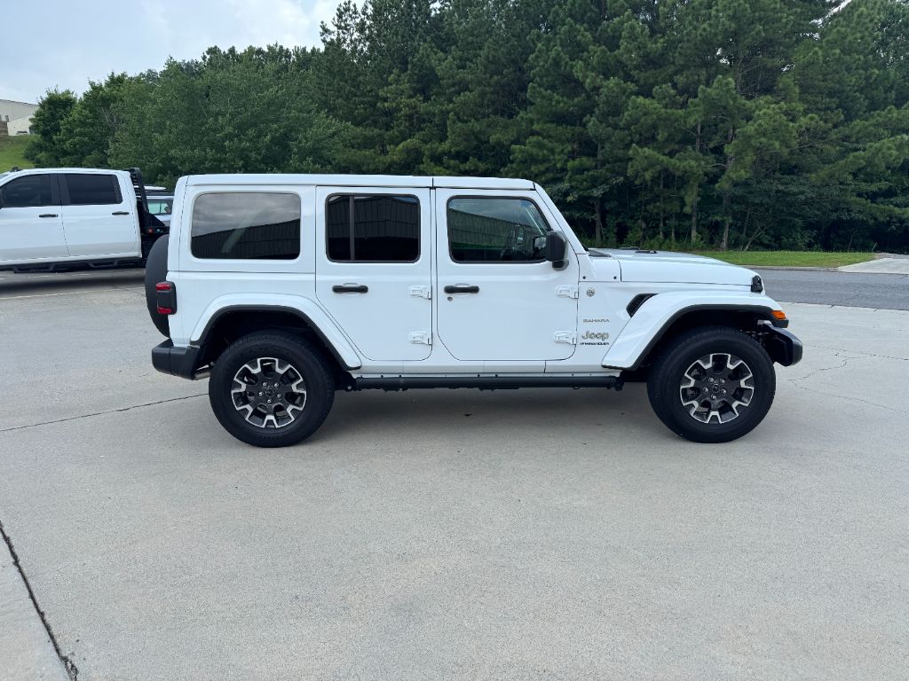 2024 Jeep Wrangler 4-Door Sahara - Photo 6