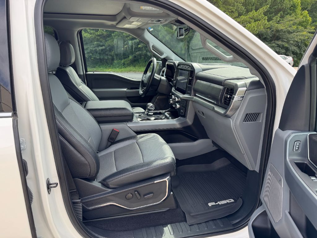 2023 Ford F-150 Lariat - Photo 18